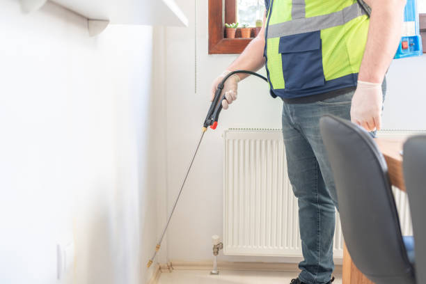 Best Pest Removal Services  in Oskaloosa, IA